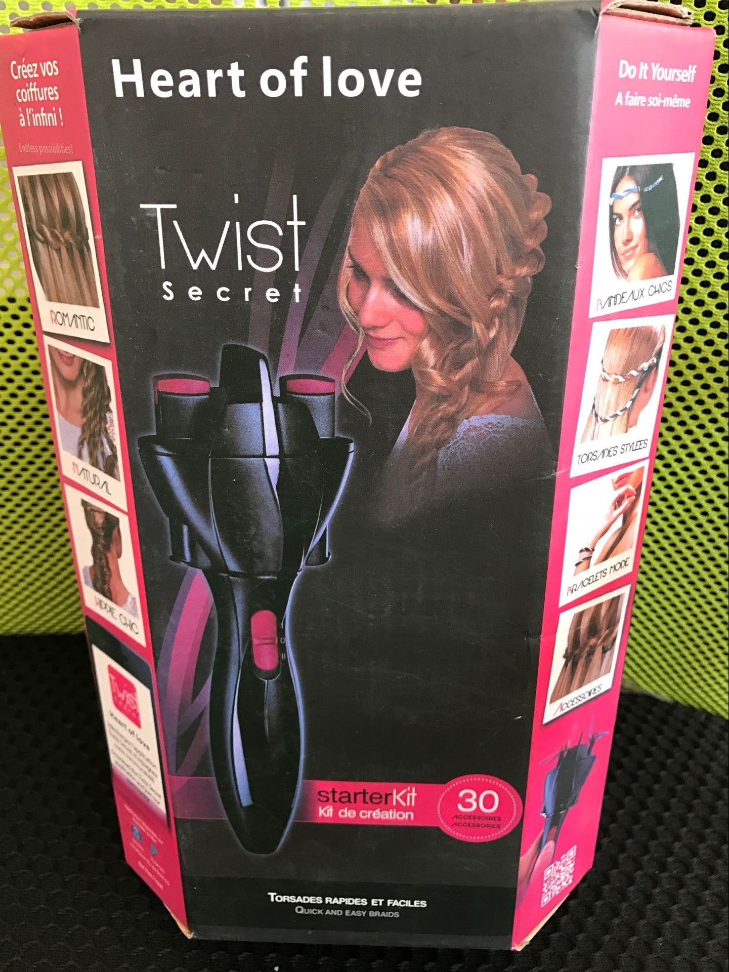 Tresseur automatique à cheveux.